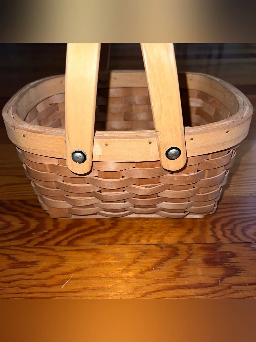 LONGABERGER 1995 Medium Basket
